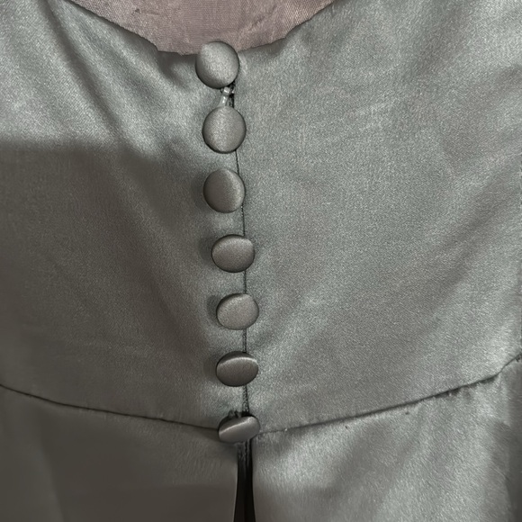 Gray size 12 gown fully lined. With bottom and back zipper. - Picture 5 of 6